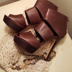 Bebe leather peep toe platform heels